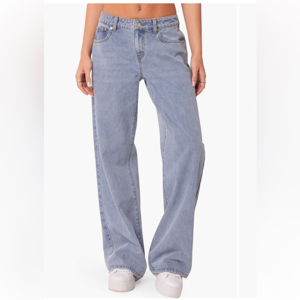 Edikted Raelynn Low Rise Wide Leg Jean size Small